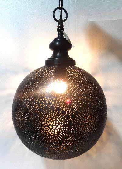 Lightining Hanging