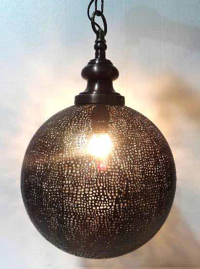 Lightining Hanging
